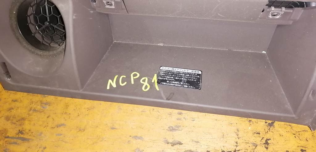 SIENTA NCP81G ТОРПЕДО Toyota Sienta 1