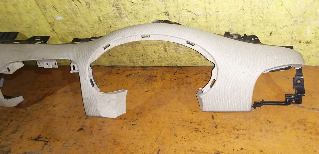 MARCH AK12 ТОРПЕДО Nissan March 4