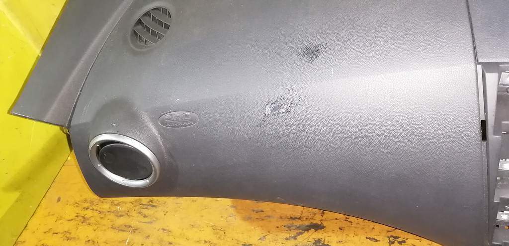 Салон Mitsubishi Colt 2