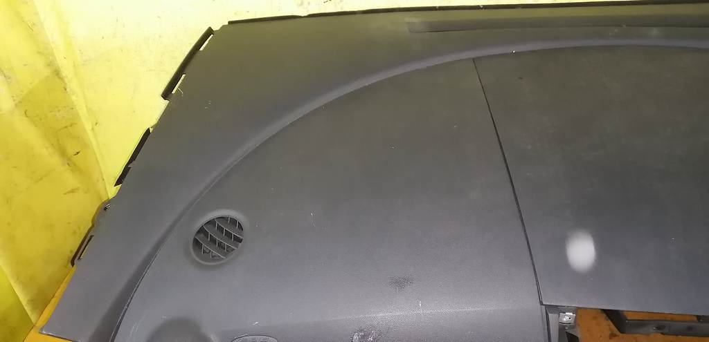 торпедо Mitsubishi Colt 3