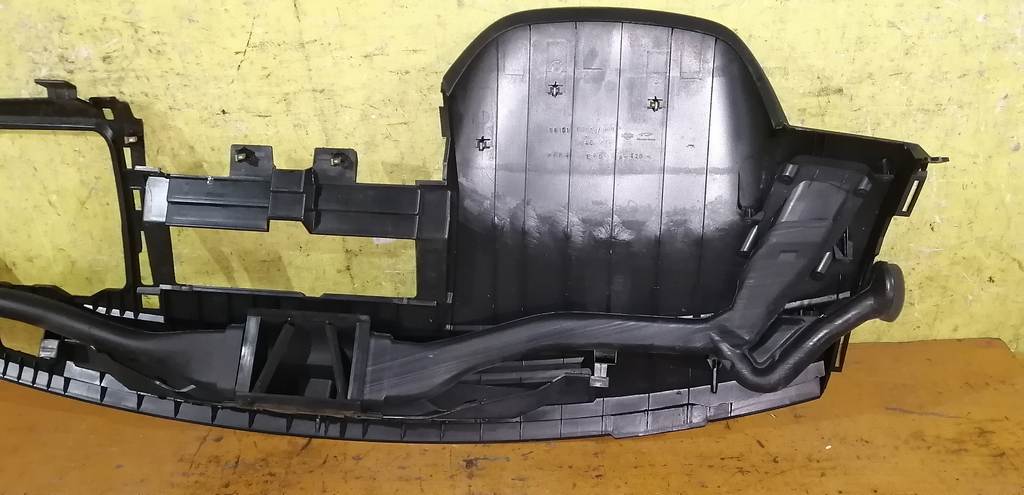 TIIDA LATIO SC11 ТОРПЕДО Nissan Tiida Latio 4