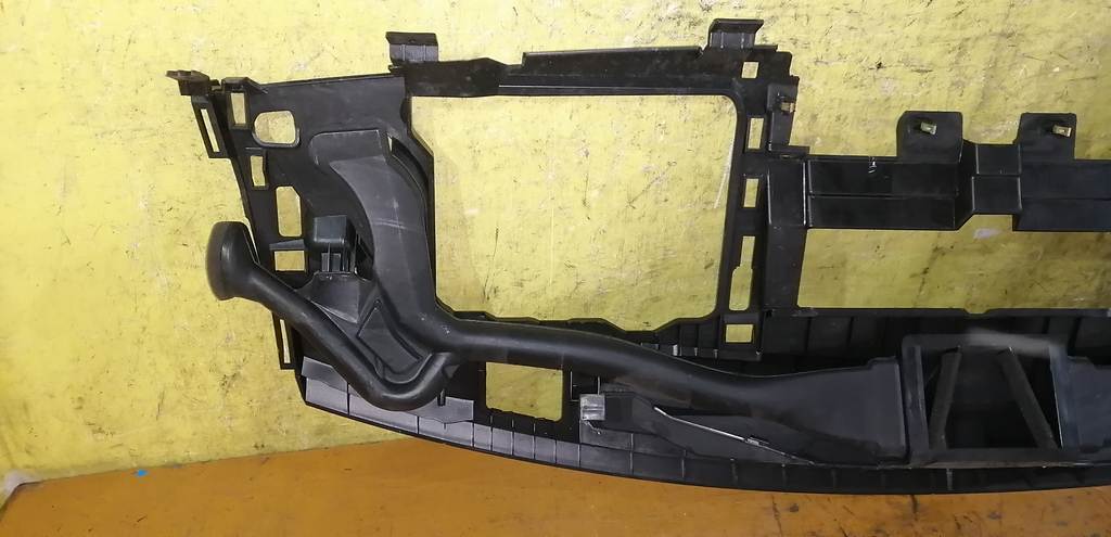 Салон Nissan Tiida Latio 5