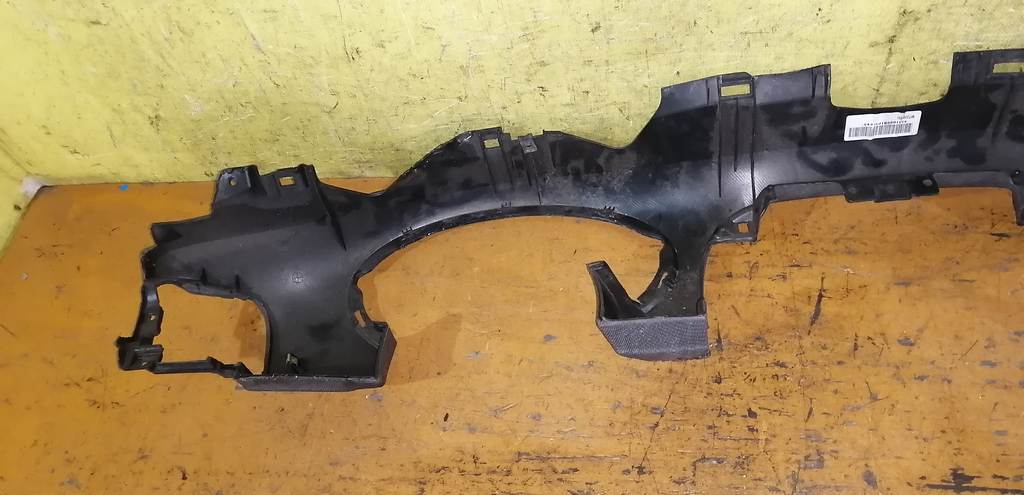 Салон Nissan March 5