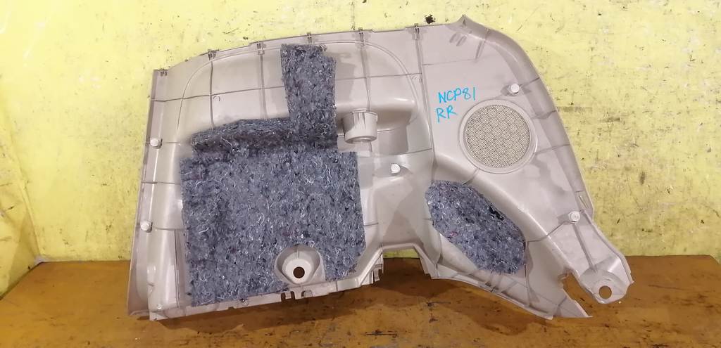 Кузов Toyota Sienta 2