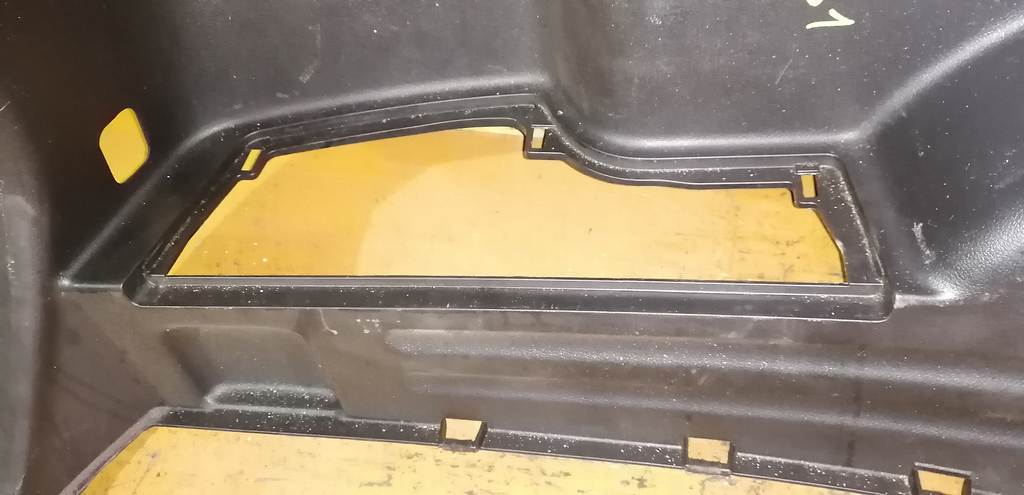 X-TRAIL NT31 ОБШИВКА БАГАЖНИКА ЗАДНЯЯ ЛЕВАЯ 1 Nissan X-Trail 1