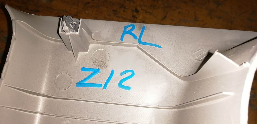 CUBE Z12 ОБШИВКА БАГАЖНИКА ЗАДНЯЯ ЛЕВАЯ ВЕРХ Nissan Cube 1