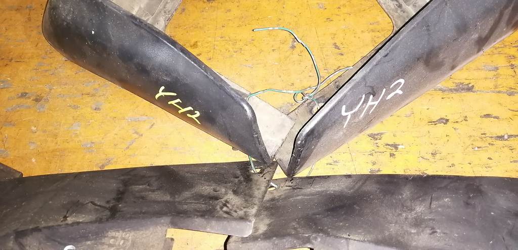 ELEMENT YH2 БРЫЗГОВИК (КОМПЛЕКТ) Honda Element 1