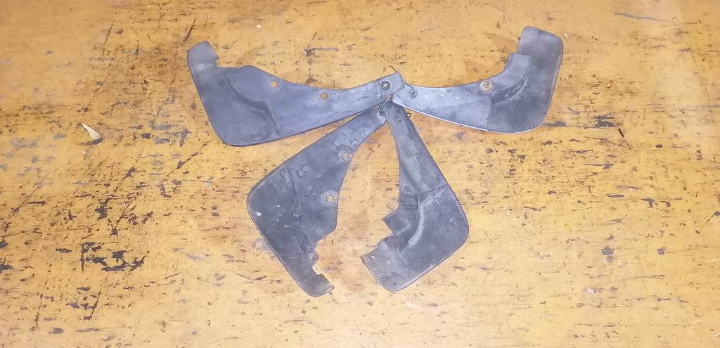 Кузов Mazda Demio 2