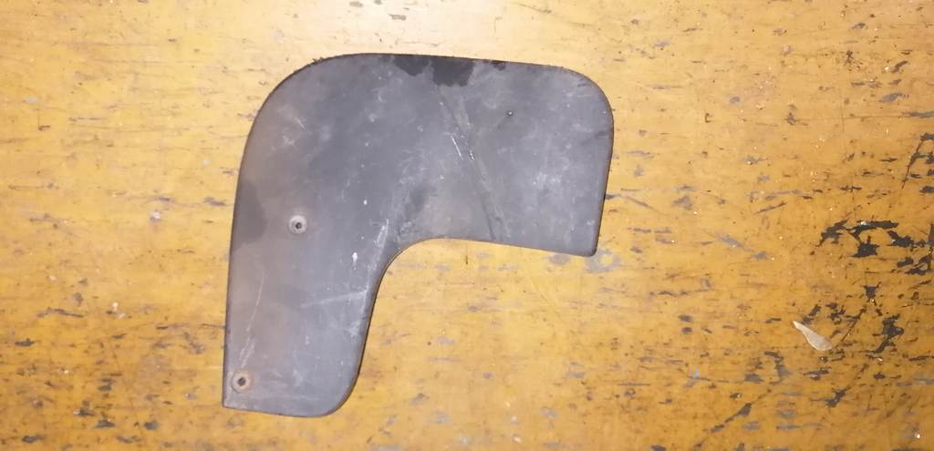 PEUGEOT 308 БРЫЗГОВИК ЗАДНИЙ ПРАВЫЙ Peugeot 308 1