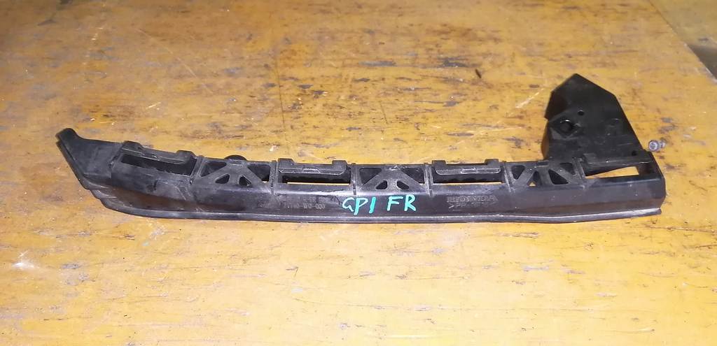 ресничка Honda Fit 0