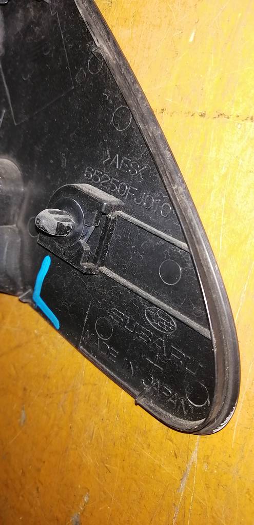 IMPREZA GP6 УГОЛОК КРЫЛА ЛЕВЫЙ 65250FJ010 Subaru Impreza 1