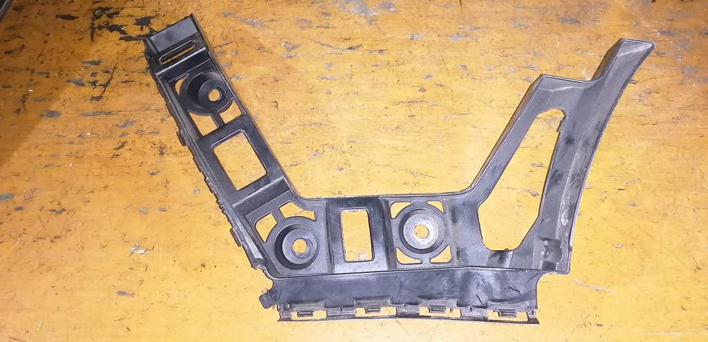 GOLF 1KCBZ КРЕПЕЖ БАМПЕРА ЗАДНИЙ ЛЕВЫЙ Volkswagen Golf 4