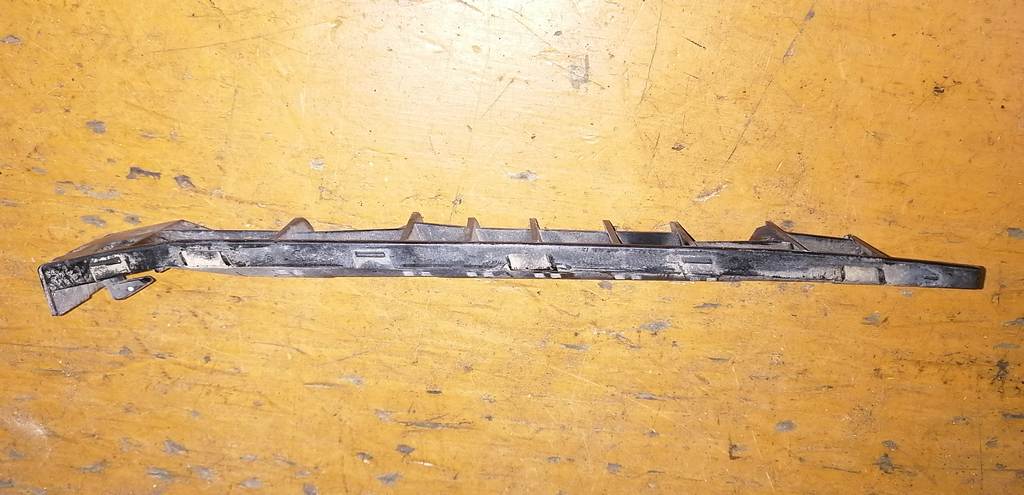 IMPREZA GH2 КРЕПЕЖ БАМПЕРА ЗАДНИЙ ПРАВЫЙ Subaru Impreza 1