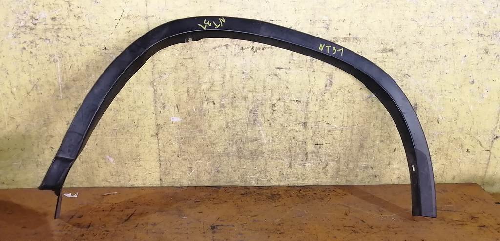 накладка на крыло Nissan X-Trail 0