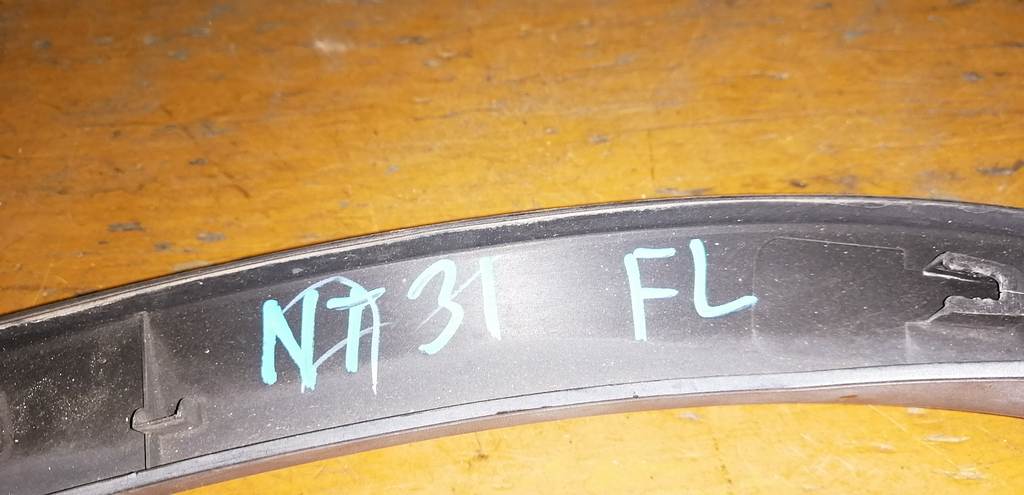 X-TRAIL NT31 НАКЛАДКА НА КРЫЛО ПЕРЕДНЯЯ ЛЕВАЯ 76853 JG00A Nissan X-Trail 1