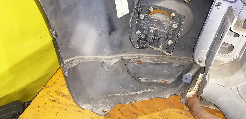 Кузов Mitsubishi Outlander 8