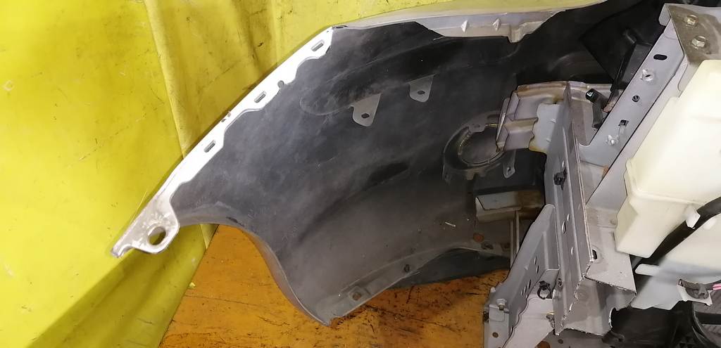 Кузов Nissan March 8