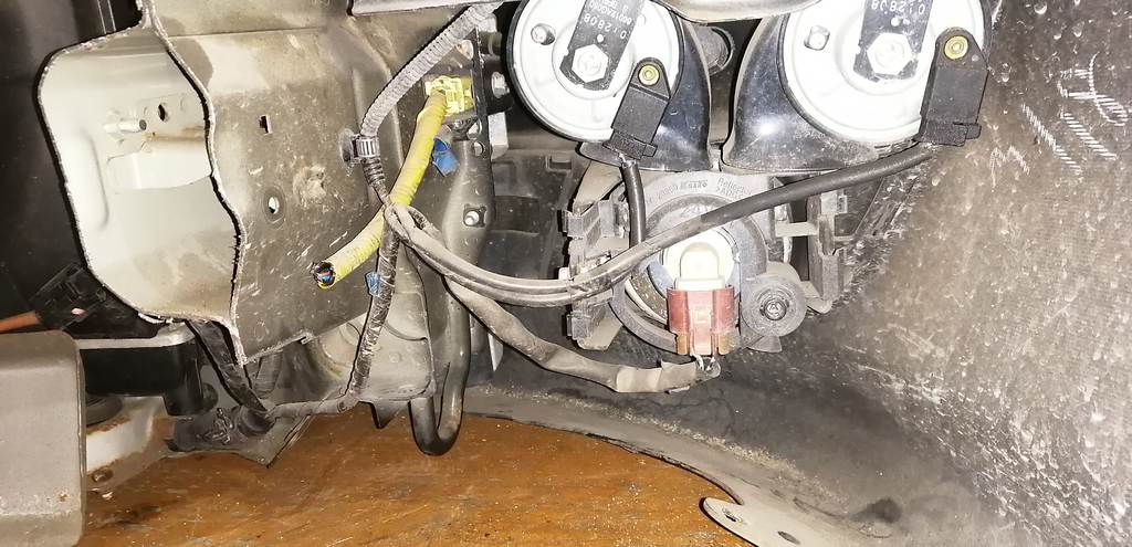 ноускат Subaru Legacy 9