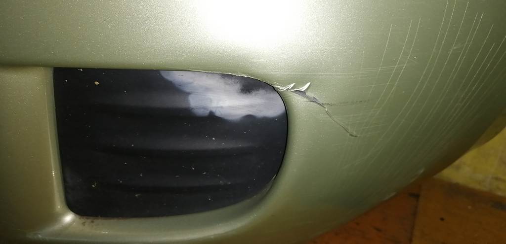 ноускат Toyota Sienta 3