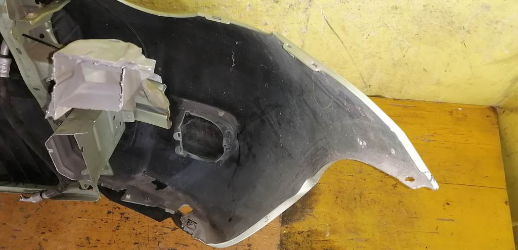 Кузов Toyota Sienta 8