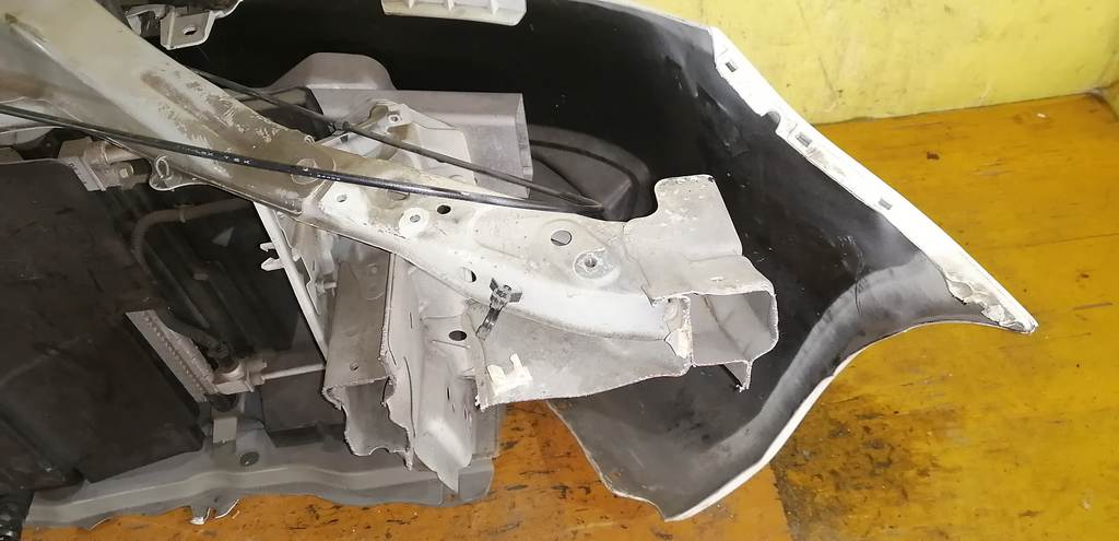 ноускат Nissan Note 6