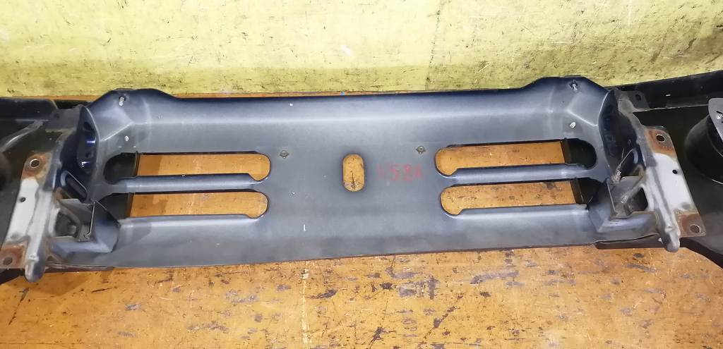 бампер Mitsubishi Pajero Mini 9