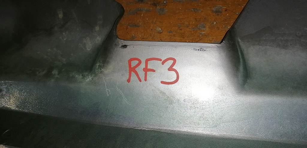 STEPWGN RF3 РЕШЕТКА РАДИАТОРА, ДЕФЕКТ Honda Stepwgn 4