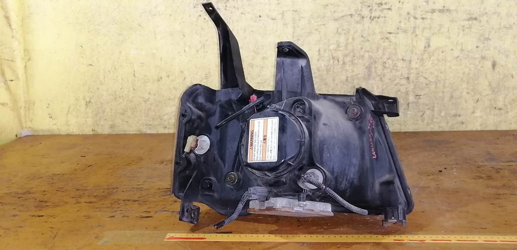 фара Honda Stepwgn 3