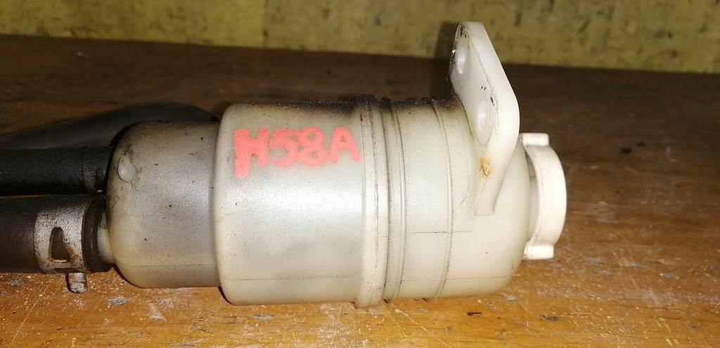 PAJERO MINI H58A БАЧОК ГУРА Mitsubishi Pajero Mini 1