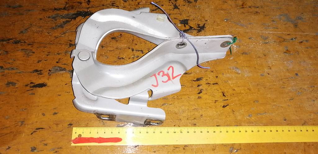 петля капота Nissan Teana 0