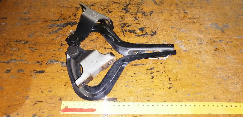 STEPWGN RF3 ПЕТЛЯ КАПОТА (ПАРА) Honda Stepwgn 1