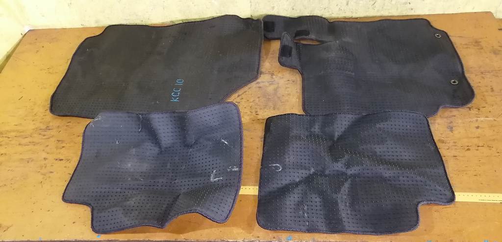 PASSO KGC10 КОВРИК 4шт Toyota Passo 4