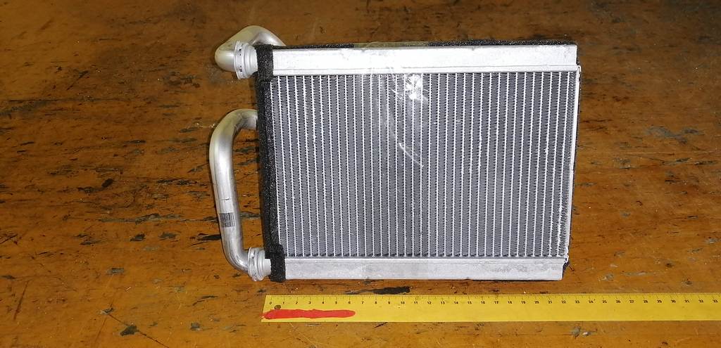 FUNCARGO NCP20 РАДИАТОР ПЕЧКИ Toyota Funcargo 1