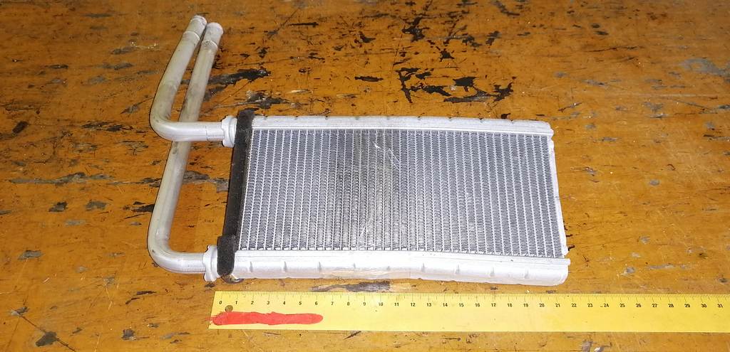 PASSO KGC10 РАДИАТОР ПЕЧКИ Toyota Passo 1