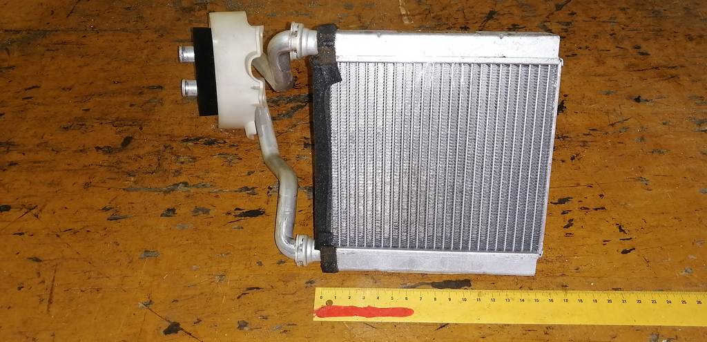 PAJERO MINI H58A РАДИАТОР ПЕЧКИ Mitsubishi Pajero Mini 1