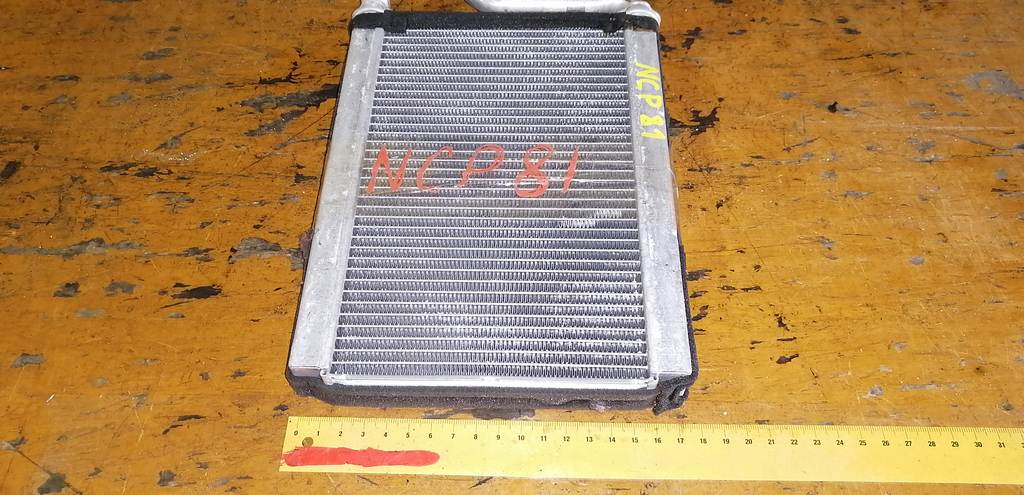 SIENTA NCP81G РАДИАТОР ПЕЧКИ Toyota Sienta 1