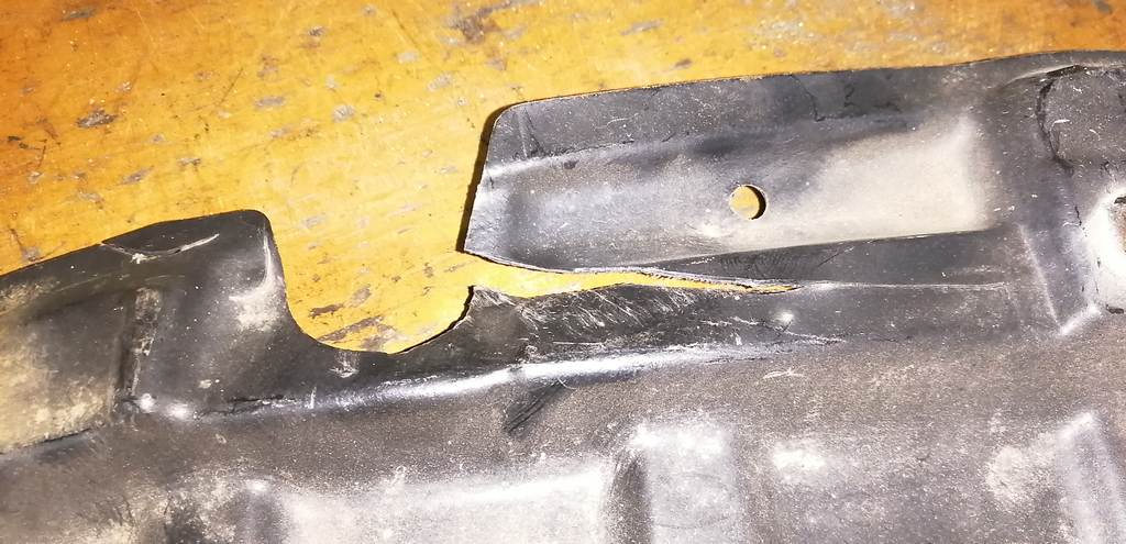 защита двигателя Toyota Vitz 3