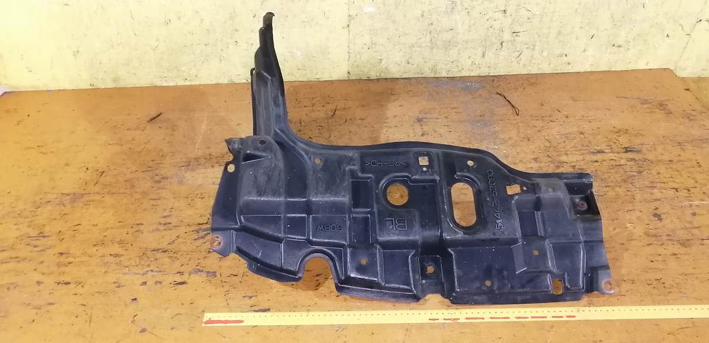 Кузов Toyota Vitz 2