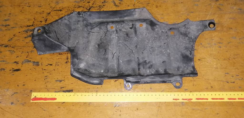 CUBE AZ10 ЗАЩИТА ДВС ПЕРЕДНЯЯ ПРАВАЯ НИЗ Nissan Cube 1