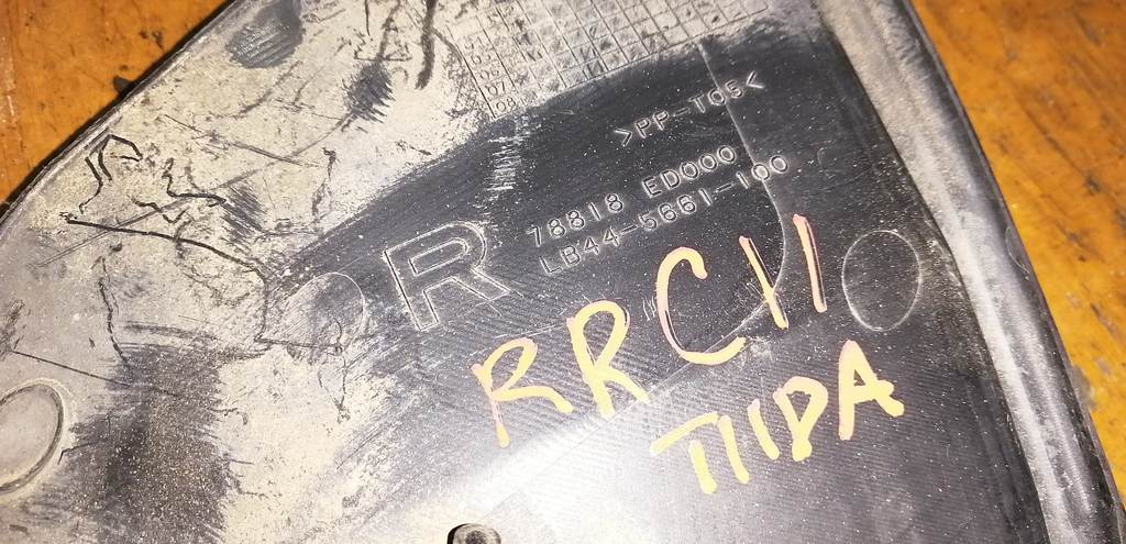 TIIDA LATIO C11 ПОДКРЫЛОК ЗАДНИЙ ПРАВЫЙ 78818 ED000 Nissan Tiida Latio 1