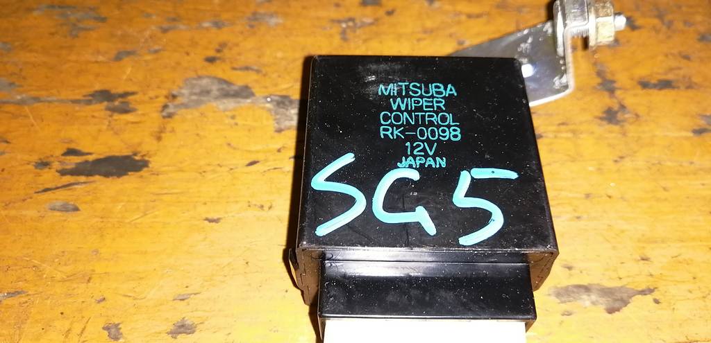 FORESTER SG5 БЛОК УПРАВЛЕНИЯ СТЕКЛООЧ. Subaru Forester 1