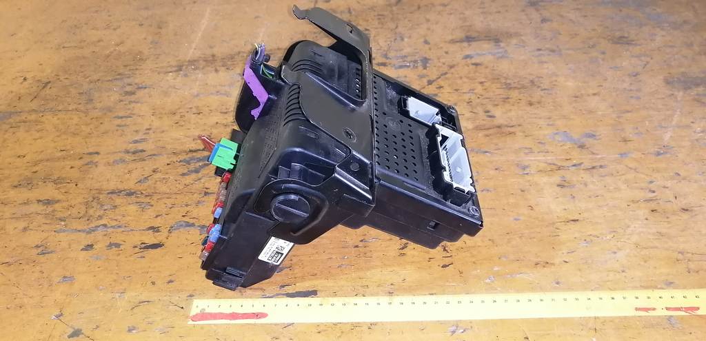 Электрооборудование Volvo S40 2