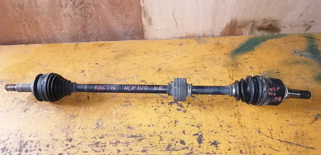 привод Toyota Ractis 0