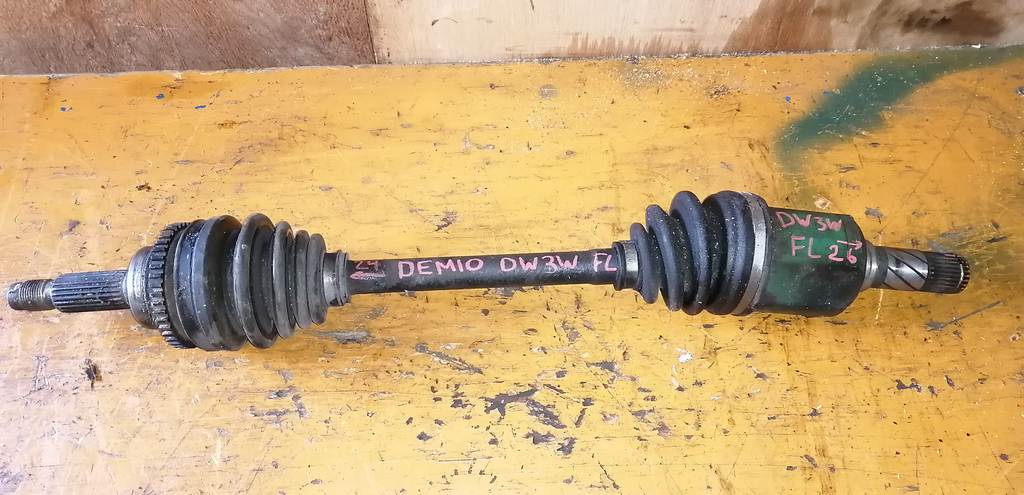 привод Mazda Demio 0