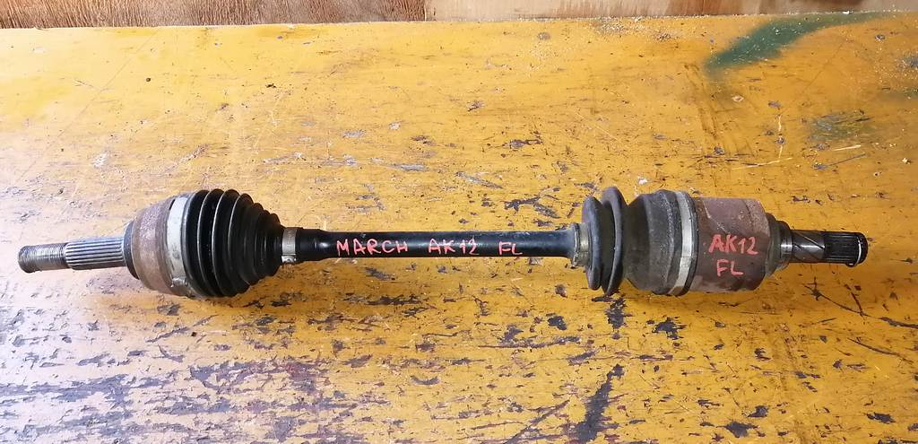 привод Nissan March 0