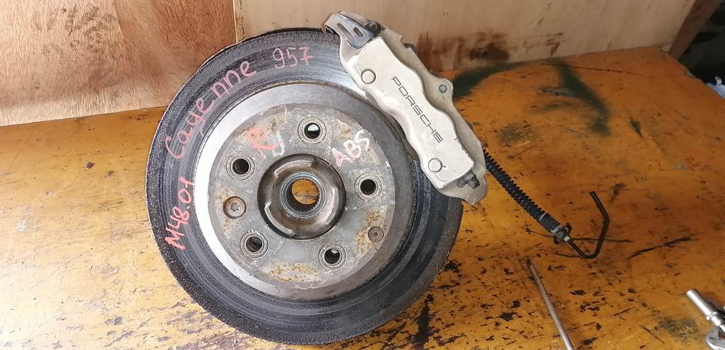 ступица Porsche Cayenne 0