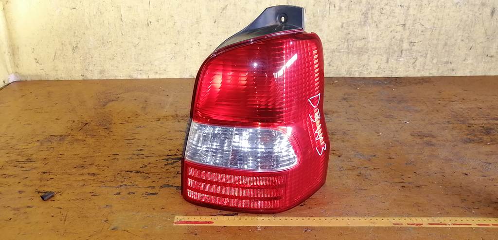 стоп-сигнал Mazda Demio 0