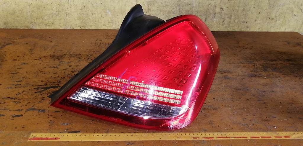 стоп-сигнал Nissan Teana 0