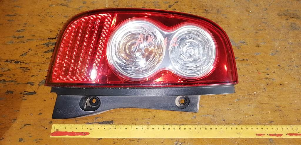 стоп-сигнал Nissan March 0