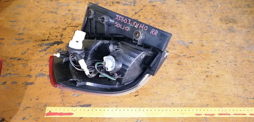 Осветительные приборы Suzuki Solio 2